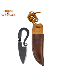 Mittelalterliches handgeschmiedetes Eisenmesser (13,3 cm).