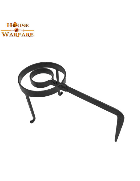 Handgesmeed middeleeuws keukenstatief