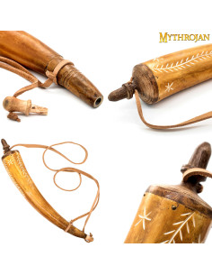 Handgeschnitzte Pulverdose aus Horn und Lederband 2