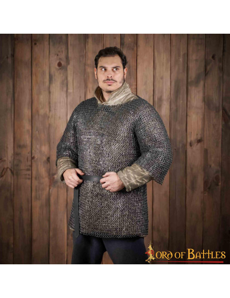 Cota de malla medieval con anillas de...