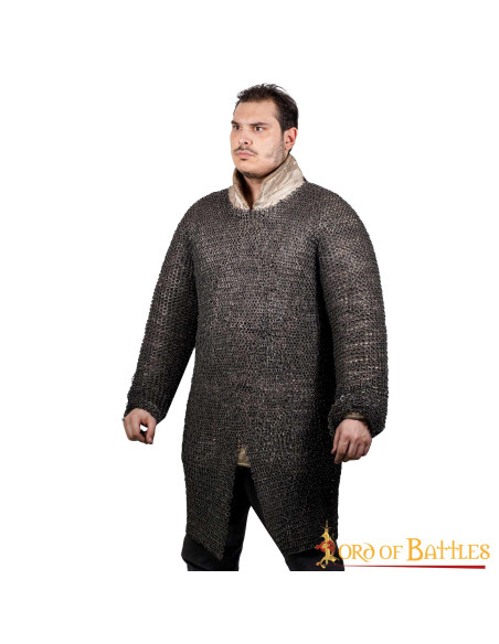 Cota de malla medieval larga con...