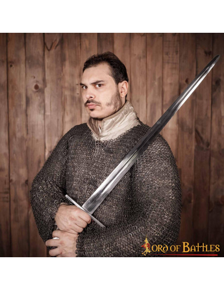 Lange middeleeuwse maliënkolder met...