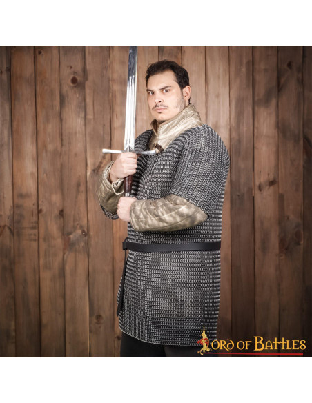 Camiseta media manga en cota de malla... Camiseta media manga en cota de malla...