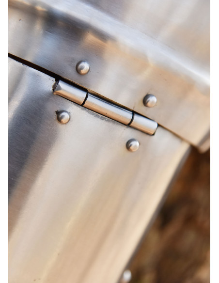 Grebas medievales con rodilleras...