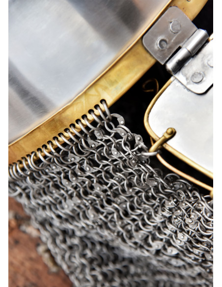 Casco Coppergate, con verdugo...