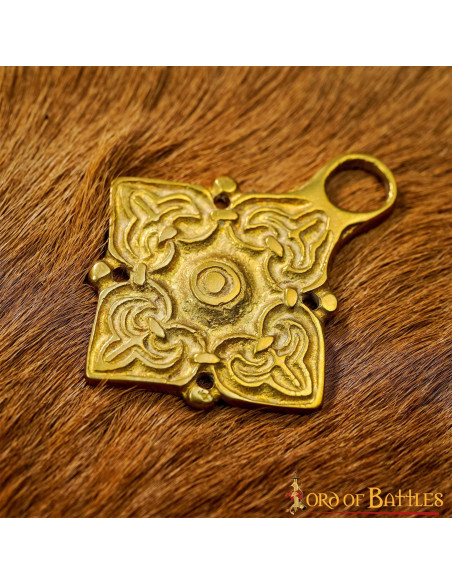 Gulbische kappespænde af messing, 10....