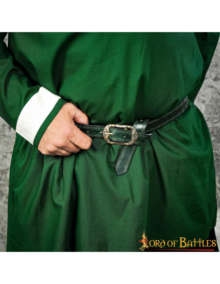 Cinturón medieval verde diseño repujado