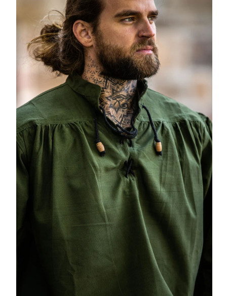 Camisa medieval verde con lazos