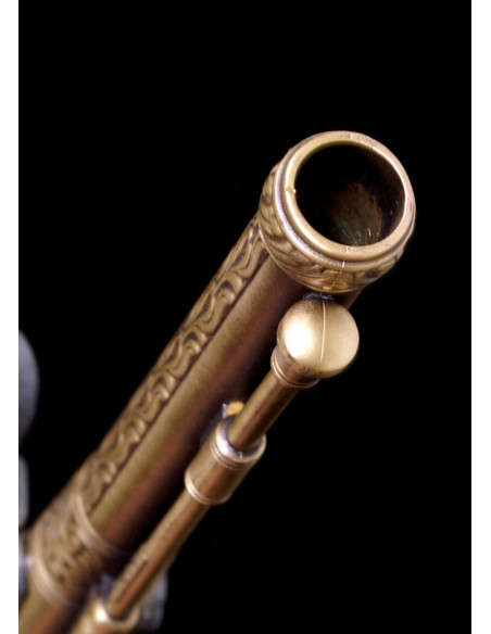 Sæt med 2 dekorative duelpistoler med...