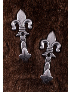 Set 2 soportes medievales plateados para pistolas (10x4 cm.) 2