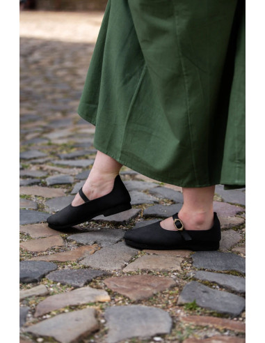 Zwarte middeleeuwse schoenen voor dames, Rieke