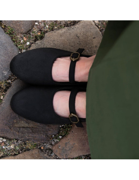 Zwarte middeleeuwse schoenen voor...