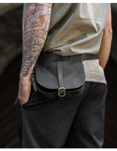 Bolso medieval de cuero negro modelo Udo