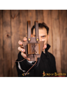 Brauner mittelalterlicher Baldric zum Aufhängen eines... 2