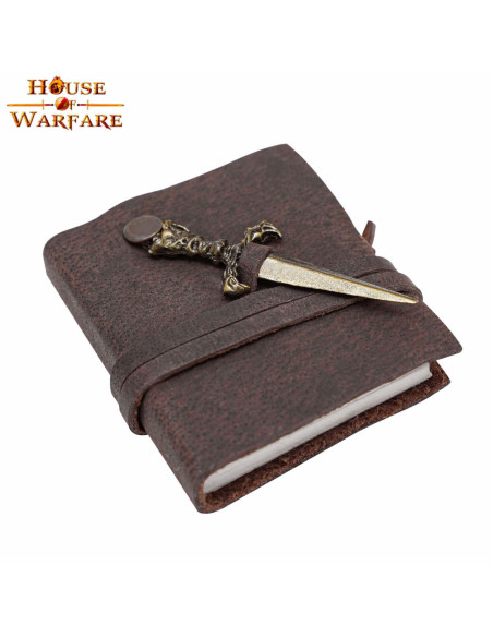 Pequeño diario medieval con mini-daga...
