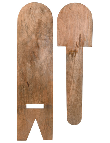 Silla medieval de madera en forma de...