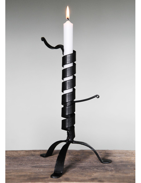 Candelabro medieval trenzado...