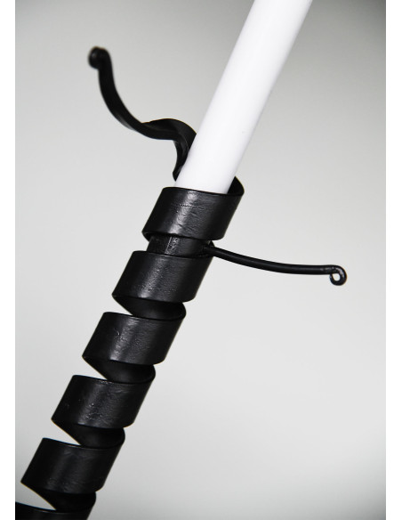 Candelabro medieval trenzado...