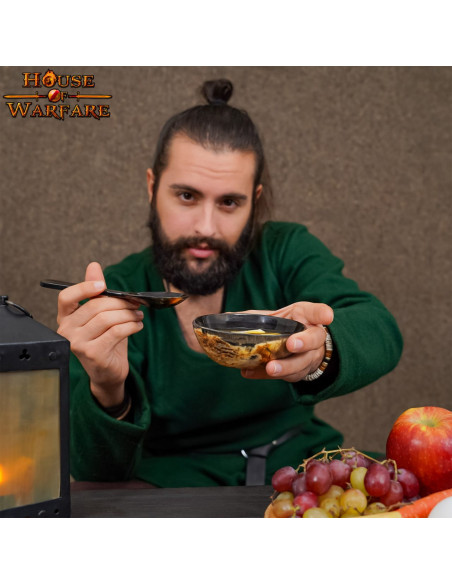 Hoornschaal voor middeleeuwse feesten...