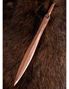 Espada celta corta en bronce (71,5 cm.)
