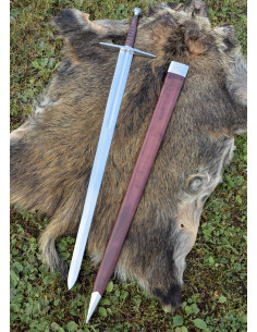 Espada decorativa medieval larga con vaina (116,5 cm.)