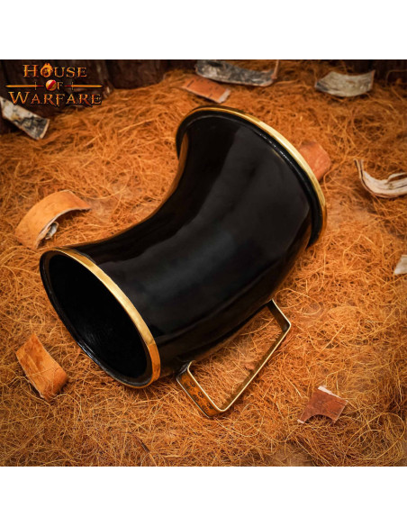 Middeleeuwse drinkkan in hoorn hoorn...