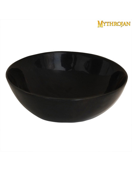 Middeleeuwse kom in ossenhoorn...