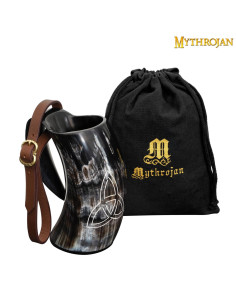 Celtic Triquetra kande i hornhorn med rem (600 ml.)