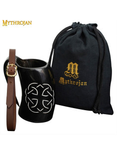 Celtic Cross kande i hornhorn med rem (600 ml.)