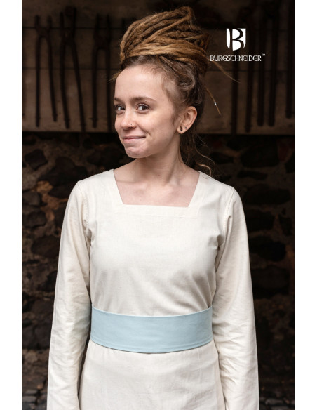 Cinturón medieval ajustable...