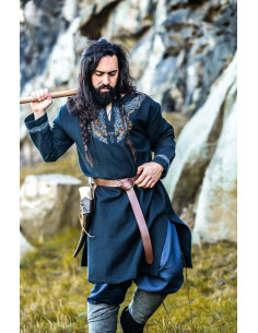 Snorri Viking Tunika med Urnes Style Håndbroderi, Sort