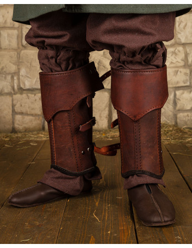 Grebas medievales de cuero marrón modelo Randulf