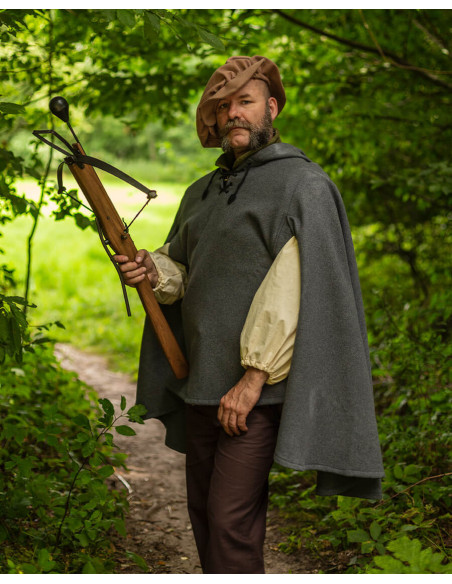 Renaissance wollen cape, model Raven,...