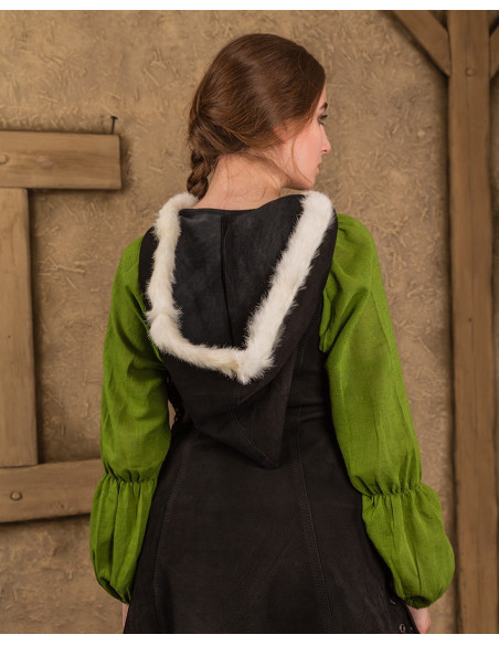 Vestido medieval con capucha modelo...