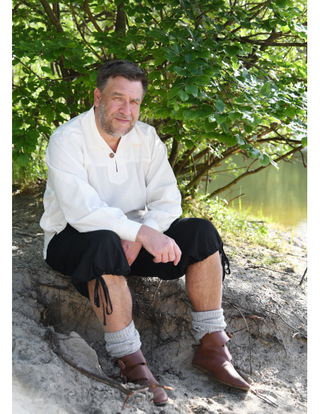 Caprihose mit Schnürsenkeln Modell...