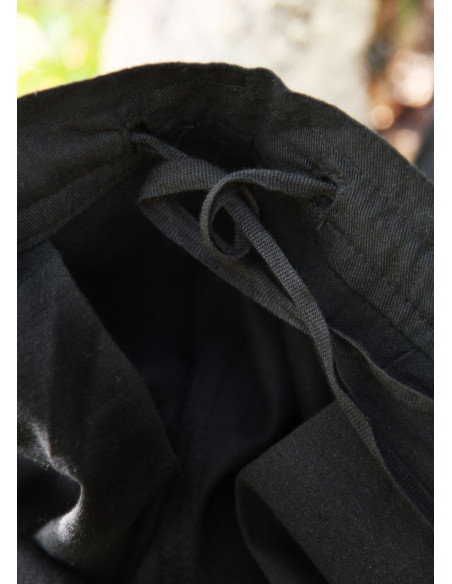 Caprihose mit Schnürsenkeln Modell...