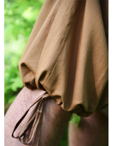 Caprihose mit Schnürsenkeln Modell...