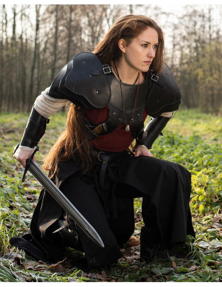 Kampfrock Modell Victor, schwarze Farbe