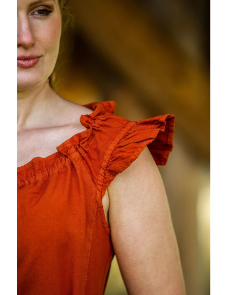 Langes mittelalterliches Kleid Modell...