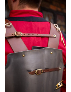 Middelalderlig Cuirass of the Renegade, poleret finish 2