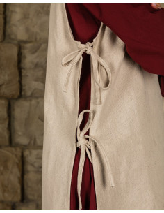 Middeleeuws boerenschort model Ormhild, creme kleur 2