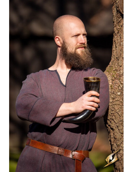 Viking tunika sildebensmønster i...