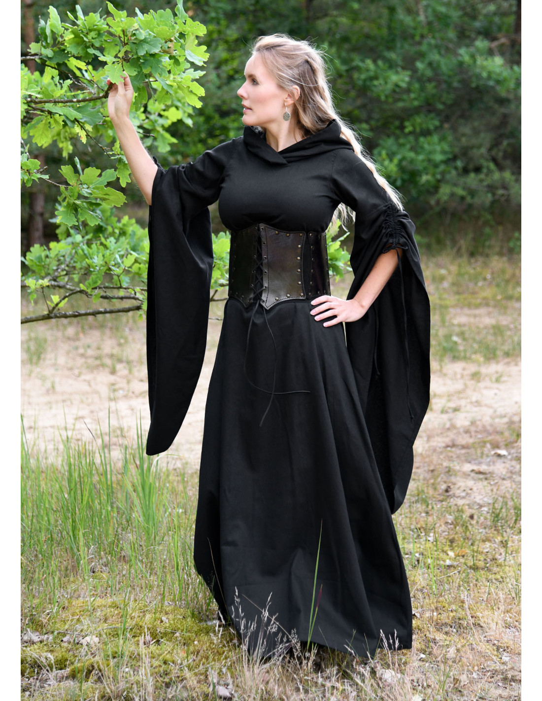 Vestido medieval mujer Negro-Rojo ⚔️ Tienda-Medieval