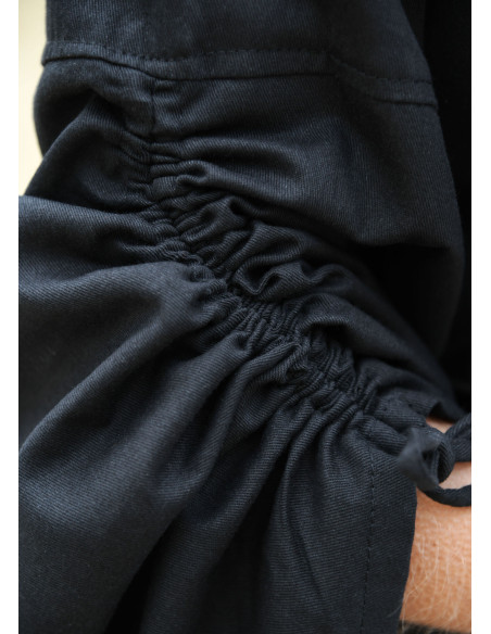 Mittelalterliches Damenkleid mit...