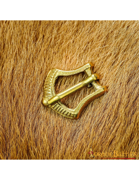 Set van 5 kleine middeleeuwse riemgespen