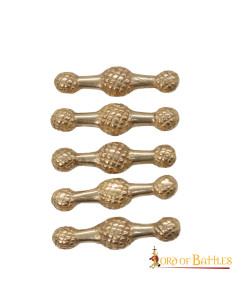 Set mit 5 vermessingten mittelalterlichen Gürtelornamenten 2