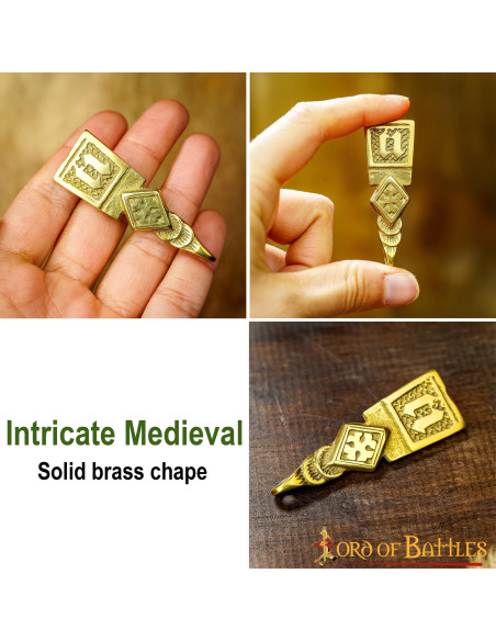 Accesorio medieval en latón... Accesorio medieval en latón...