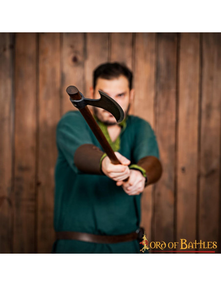 Hacha Vikinga larga con cabeza en...