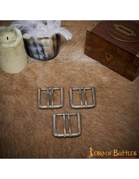 Set mit 3 Vintage-Gürtelschnallen mit... Set mit 3 Vintage-Gürtelschnallen mit...