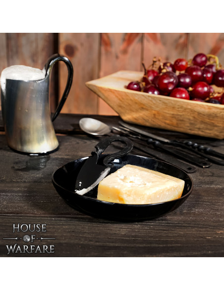 Mittelalterlicher Teller aus Hornhorn...